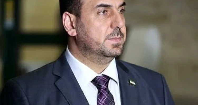 رئيس الائتلاف السوري يوجه رسالة للملكة إليزابيث.. إليك فحواها: أخبار