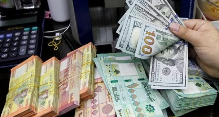 لأول مرة بتاريخ لبنان.. دولار السوق السوداء يقفز عالياً بعد اعتذار الحريري