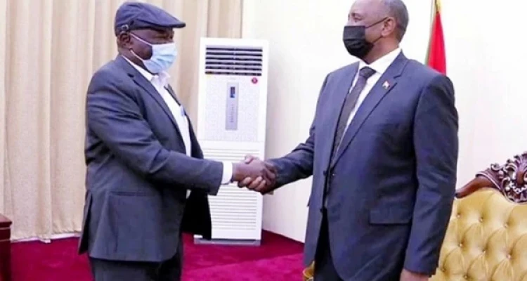 الحكومة السودانية توقع اتفاق سلام مع حركة متمردة يقضي بفصل الدين عن الدولة والحكم الفيدرالي