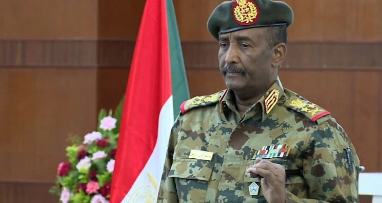 لتهدئة الوضع.. قائد الجيش السوداني يصدر أوامر جديدة