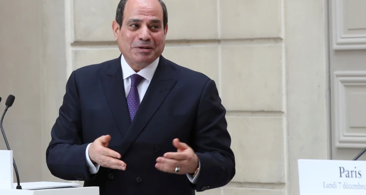 السيسي يصدر قراراً جمهورياً يسمح خلاله لمسؤول مصري بالزواج