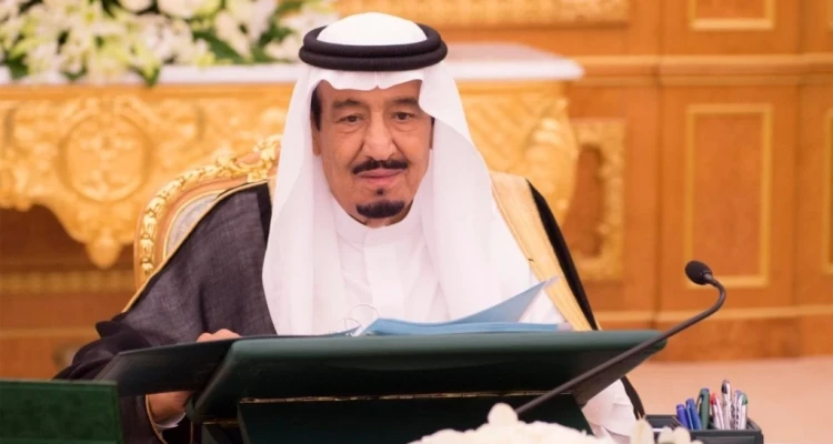 قرارات ملكية تُعيد هيكلة وزراء السعودية وتنشئ هيئات جديدة ,والجُبير خارجها