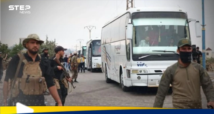 شاهد|| قوافل نقل المحتجزين في السويداء إلى درعا.. وطوق أمني لتأمين المحافظة ذات الغالبية الدرزية
