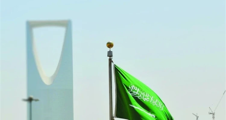 صحيفة سعودية تحصل على تسجيلات تفضح تصريحات "حانقة" لوزير خارجية لبنان