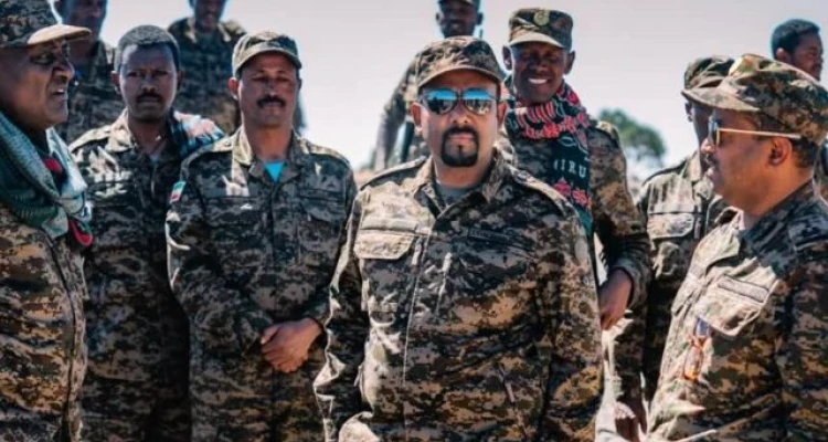 رئيس وزراء إثيوبيا يكرّم رئيس أركان الجيش برتبة جديدة ويكشف السبب