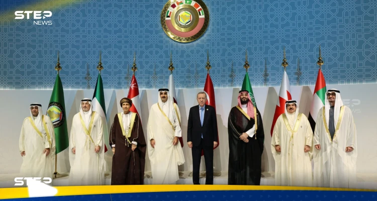 أمير قطر يدعو مجلس الأمن إلى "إجبار" إسرائيل على العودة للمفاوضات