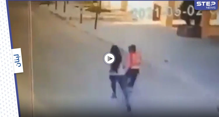 شاهد بالفيديو|| "يا دخلاء روحوا عبلدكم".. معلمة لبنانية تضرب طفل سوري لاجئ بشكل وحشي والسلطات تتدخل