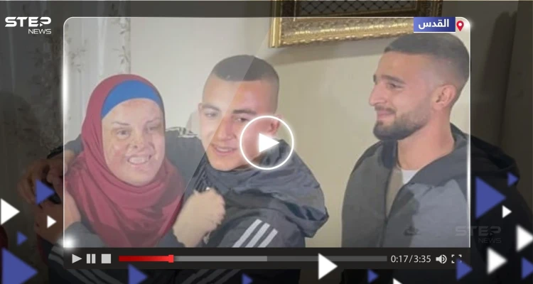 بعد 8 سنوات في سجون إسرائيل.. لحظة لقاء الأسيرة إسراء جعابيص بعائلتها (فيديو)