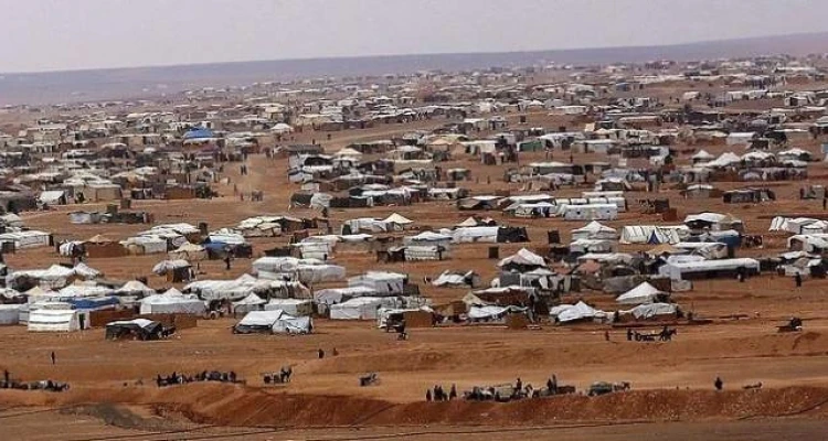 روسيا تُعلن فتح معابر "إنسانية" من الركبان، ومراسل ستيب يرصد حركة المدنيين عند المعبر