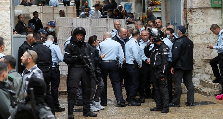 بعد عملية القدس.. سيناريوهات تستعد لها إسرائيل وقوات خاصة تقتحم مخيم الشعفاط (فيديو)
