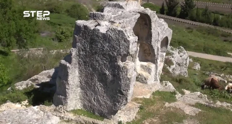 شاهد معالم قلعة بداما الأثرية في ريف جسر الشغور الغربي