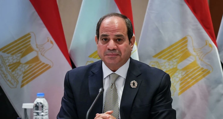 الرئيس المصري يرفع الحد الأدنى للأجور ووزير المالية يكشف الهدف الرئيسي لمشروع الموازنة الجديد