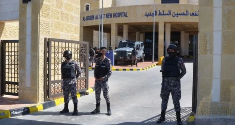 محكمة أردنية تبدأ النظر بمحاكمة 13 شخصاً متهمين بالتسبب بحادثة السلط