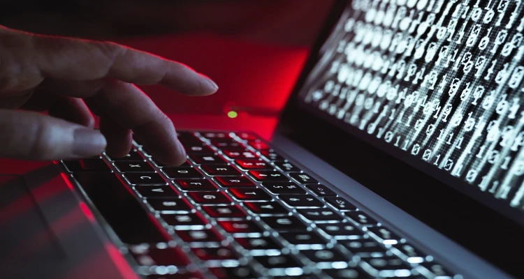 السعودية تُحذّر من ثغرات خطيرة في متصفح إنترنت شهير