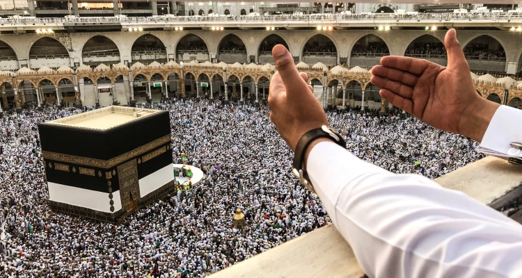 أول دولة في العالم تصدر قرارها وتلغي أداء فريضة الحج لهذا العام