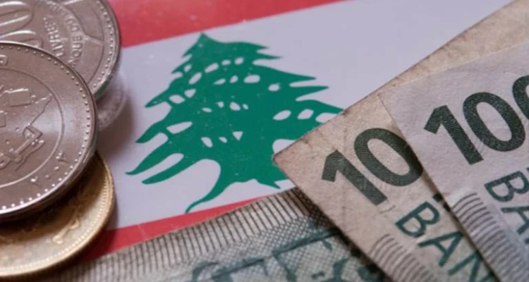 مجدداً.. هبوط قياسي لليرة اللبنانية أمام الدولار