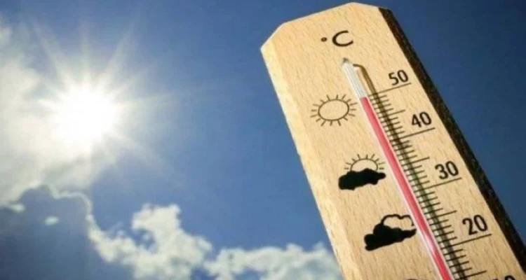 مدينتان سعوديتان تسجلان نصف درجة الغليان.. وتواجه المملكة غداً يوماً مليئاً بالأتربة