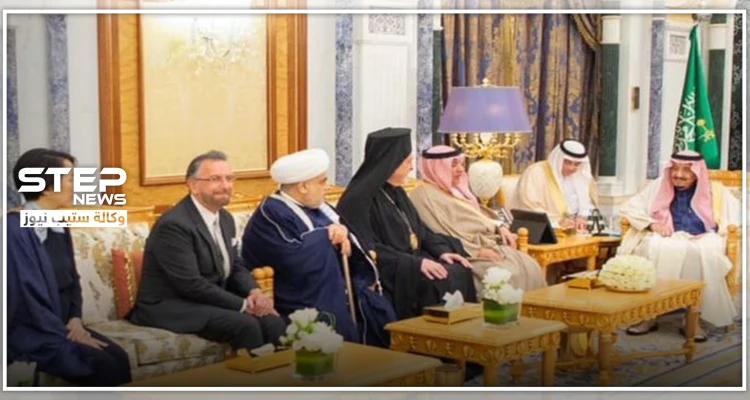 للمرة الأولى.. حاخام إسرائيلي في قصر الملك سلمان (صور)