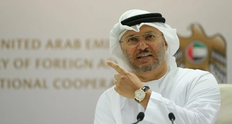 قرقاش يتحدث عن نتائج الاتصال الهاتفي بين ولي عهد أبوظبي والرئيس التركي