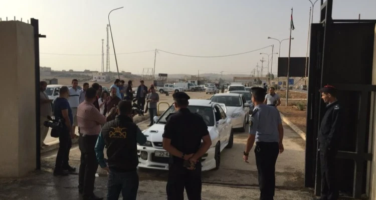 بالأسماء.. حكومة الأسد تُفرج عن ثمانية أردنيين كانوا معتقلين في سجونها
