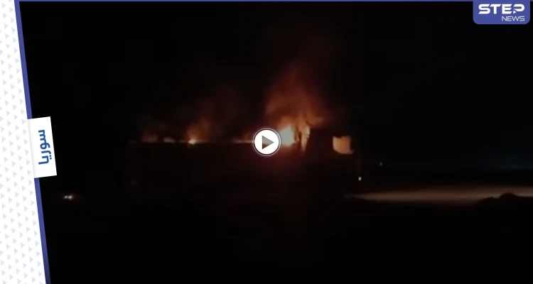 بالفيديو || طيران يستهدف 4 شاحنات للحشد الشعبي على الحدود السورية العراقية