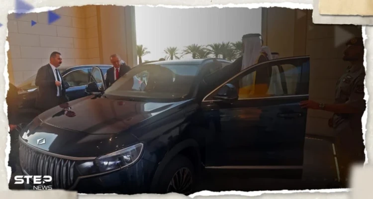 شاهد|| فور وصوله الدوحة.. أردوغان يهدي أمير قطر سيارة "توغ" والأخير يطلعه على أمر