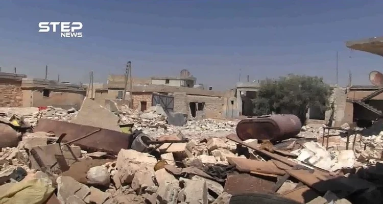 شاهد بالفيديو .. ما خلّفه القصف العنيف على بلدة البوابية جنوبي حلب