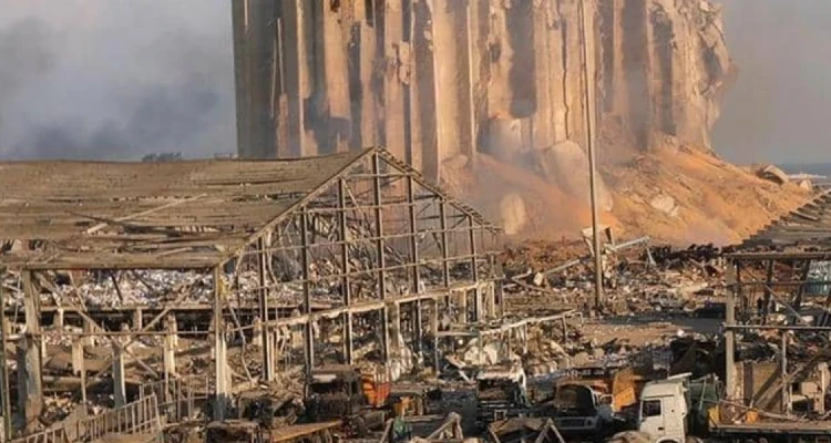 بذكرى انفجار مرفأ بيروت... دوي رصاص ومناوشات بين المتظاهرين والجيش في محيط المرفأ