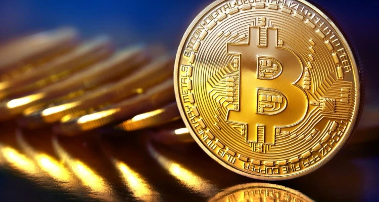 عملة البتكوين المشفرة تسجل تراجعاً كبيراً بعد قرار منع تداولها في الصين