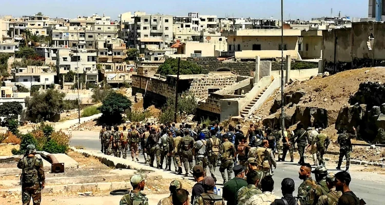 قوات النظام السوري تدخل بـ1500 مقاتل إلى مدينة طفس غرب درعا لتنفيذ أحد بنود الاتفاق مع الأهالي