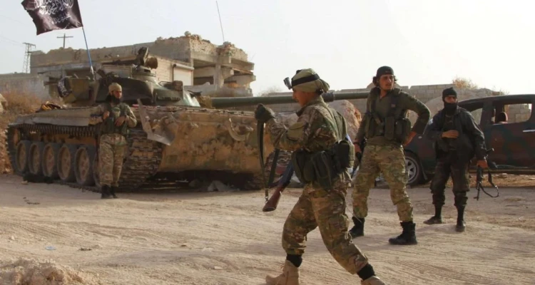 بسبب الاقتتال .. طلابُ إدلب وحلب محتجزون في المنازل