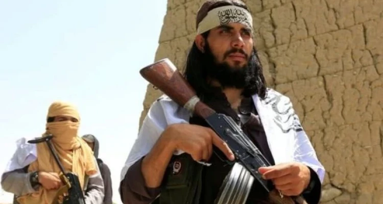 القوات الحكومية في أفغانستان تعلن عن تحرير 24 معتقلاً من حركة طالبان