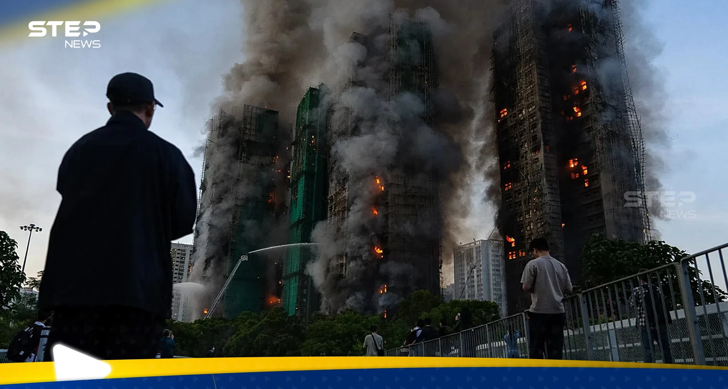 حريق ضخم داخل مجمع سكني في هونغ كونغ