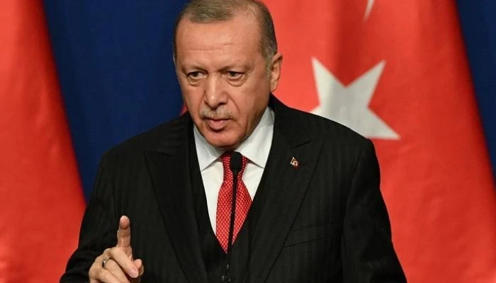 الرئيس التركي أردوغان يصعّد ضد رئيس وزراء اليونان ويوضح الحل الوحيد لملف قبرص