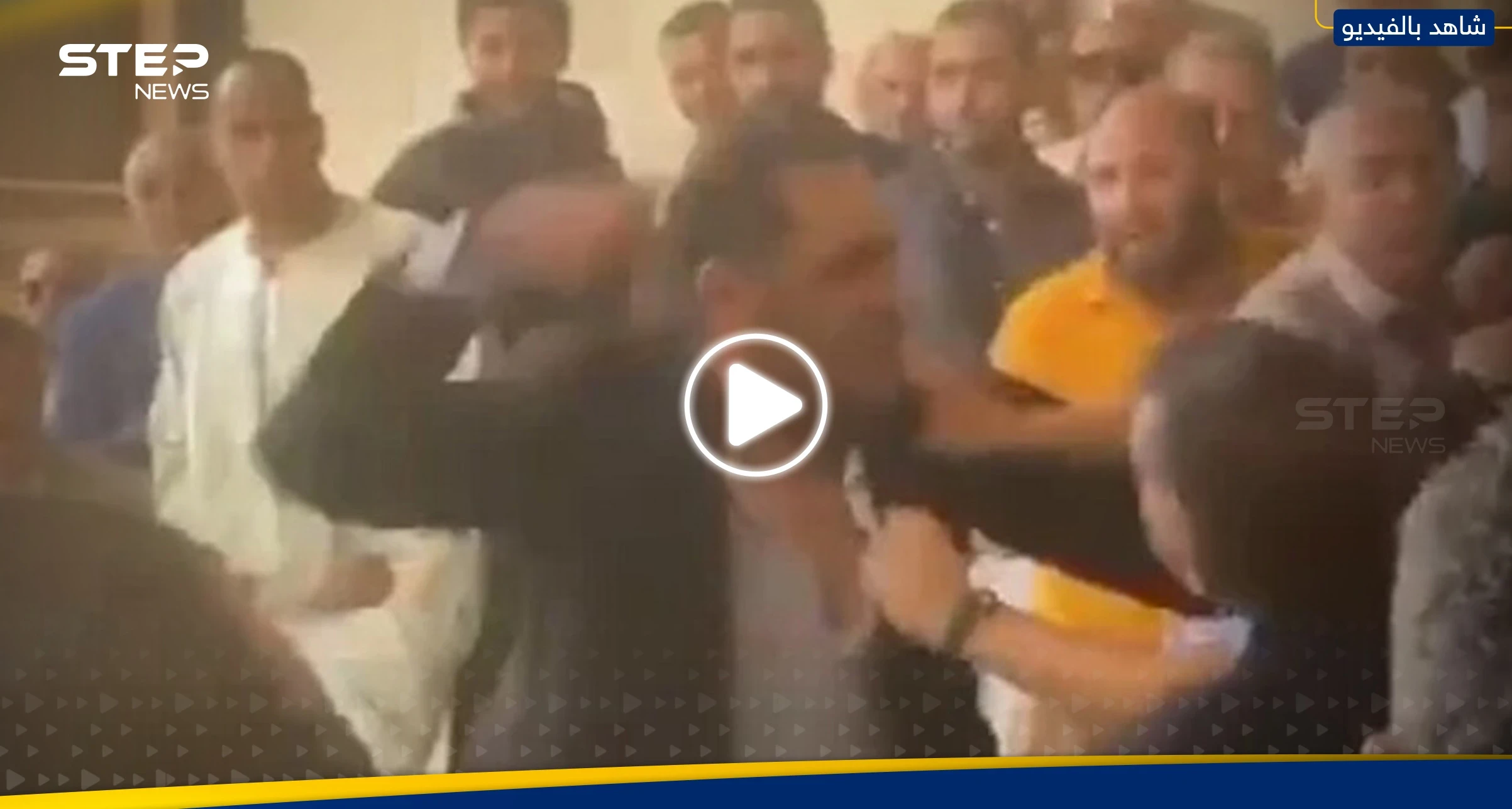 شجار عنيف أمام محكمة طنطا بين المرشحين لمجلس النواب المصري وأنصارهم (فيديو)