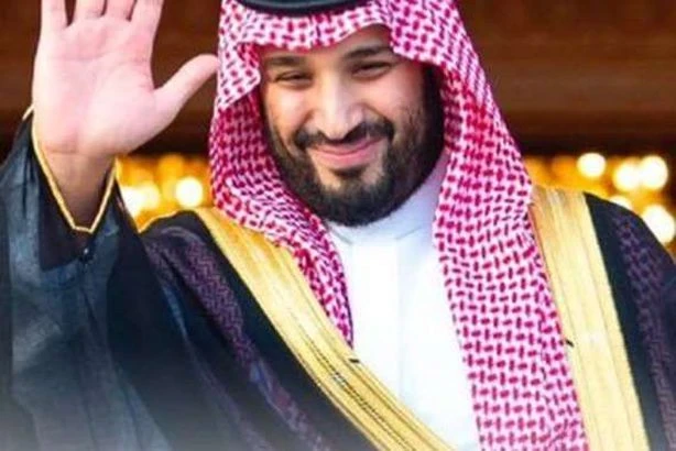 ولي العهد السعودي يبعث برقية لسلطان عُمان بختام زيارته للسلطنة ويتجه لمحطته الخليجية التالية