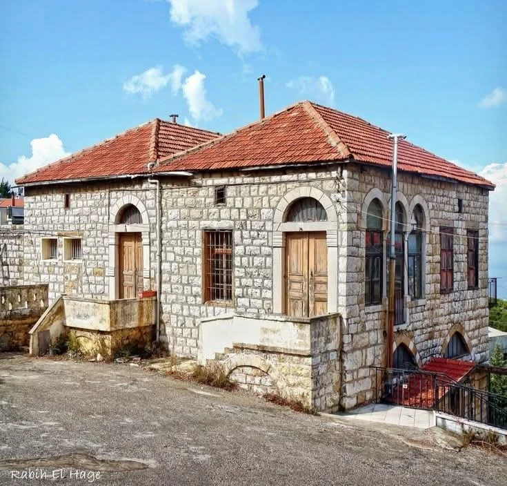 لبنان