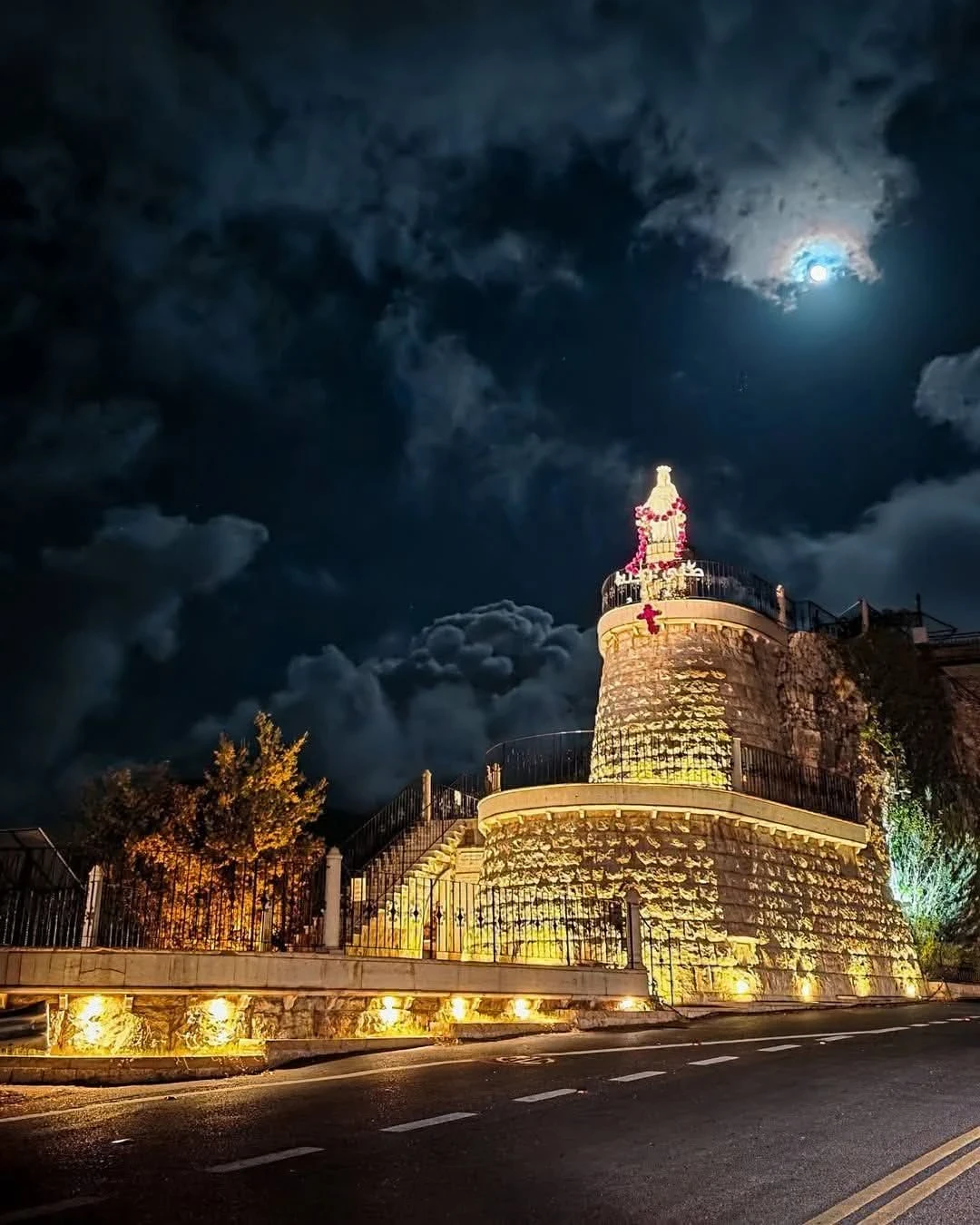 لبنان