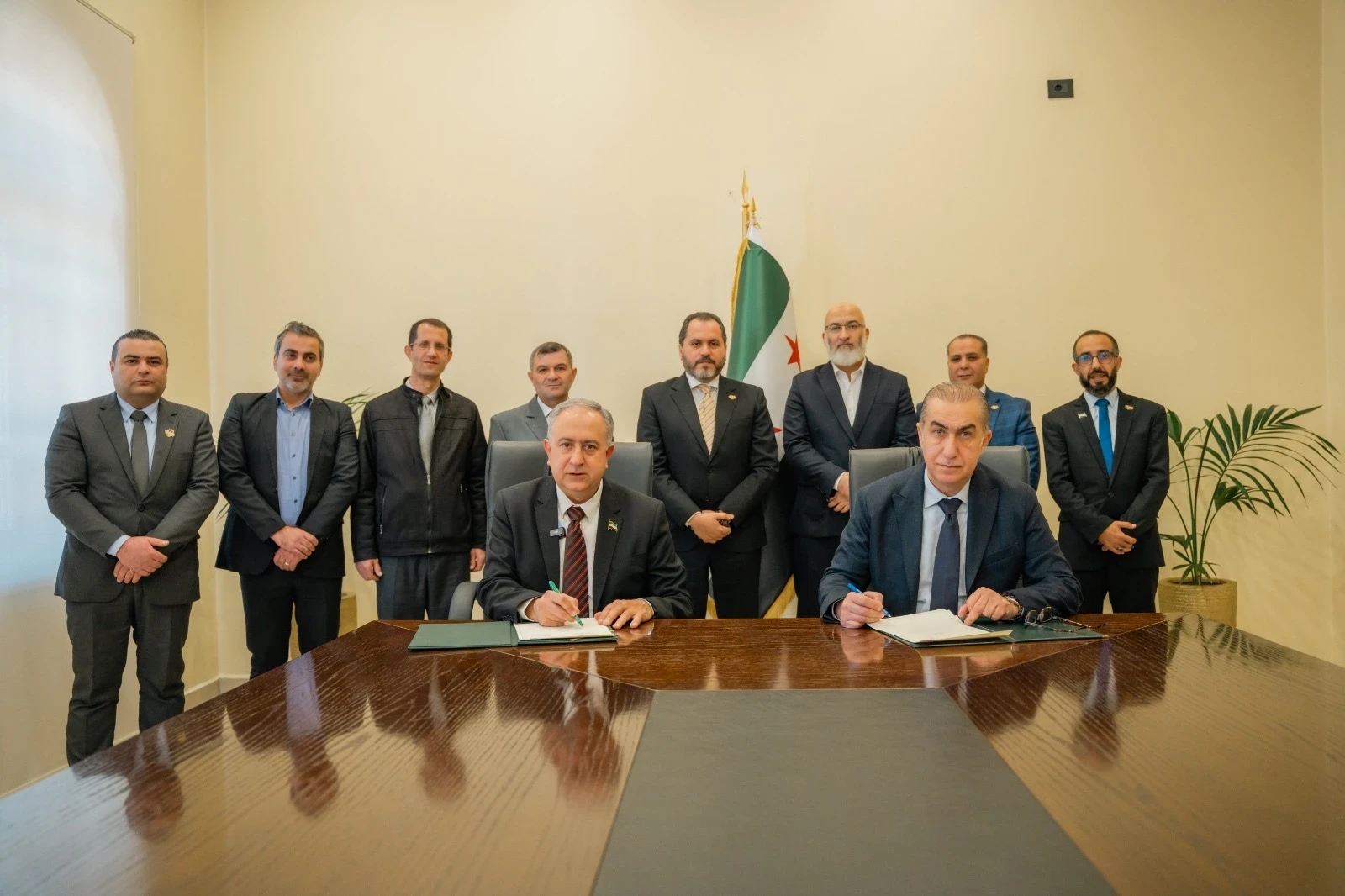 تسهيلات جديدة لطلاب السياحة بدمشق: شهادات مهنية وحافلات بـ 