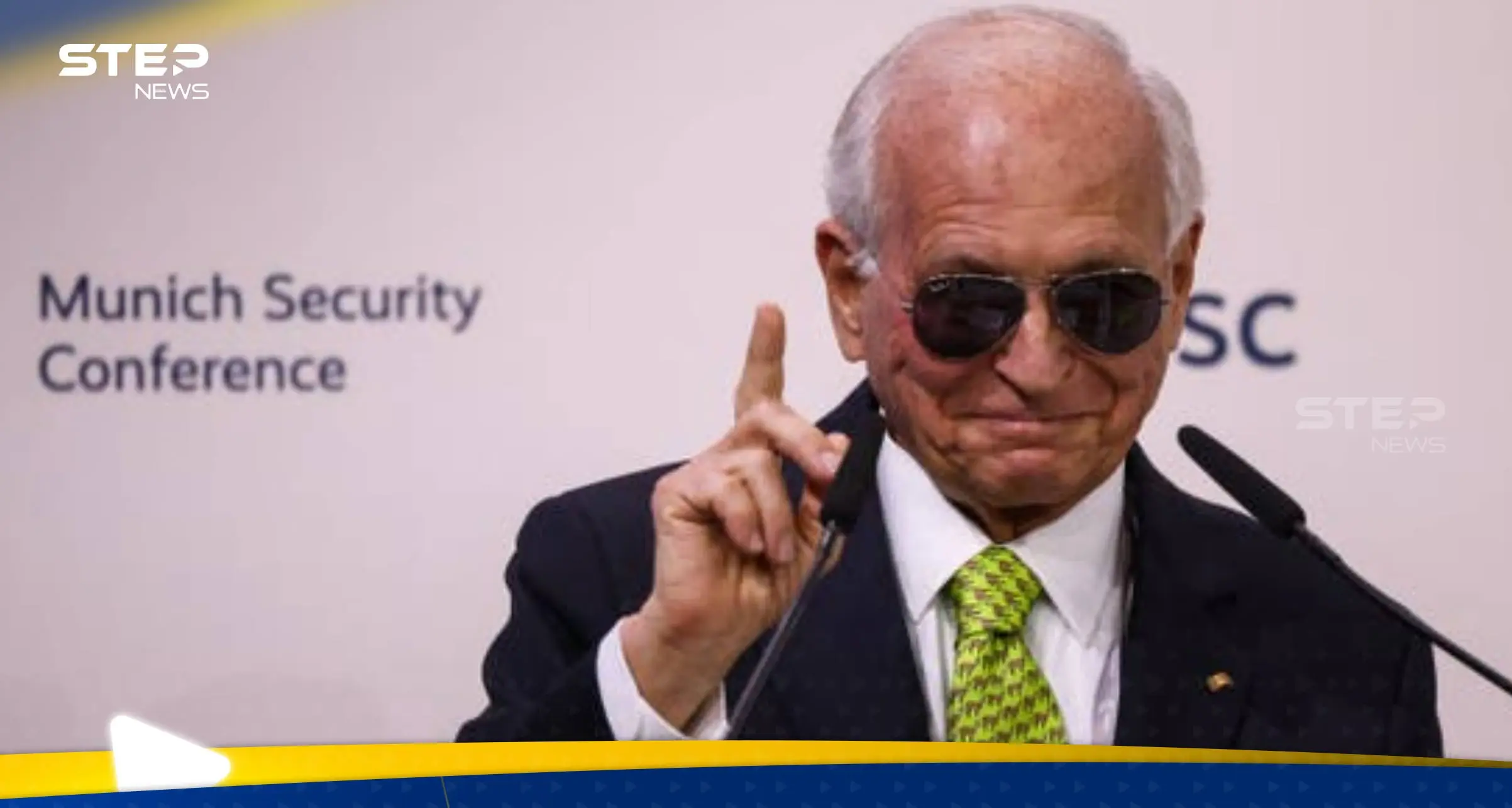 رئيس مؤتمر ميونخ يسخر من ماكرون ويقلده بـ"حركة واحدة"