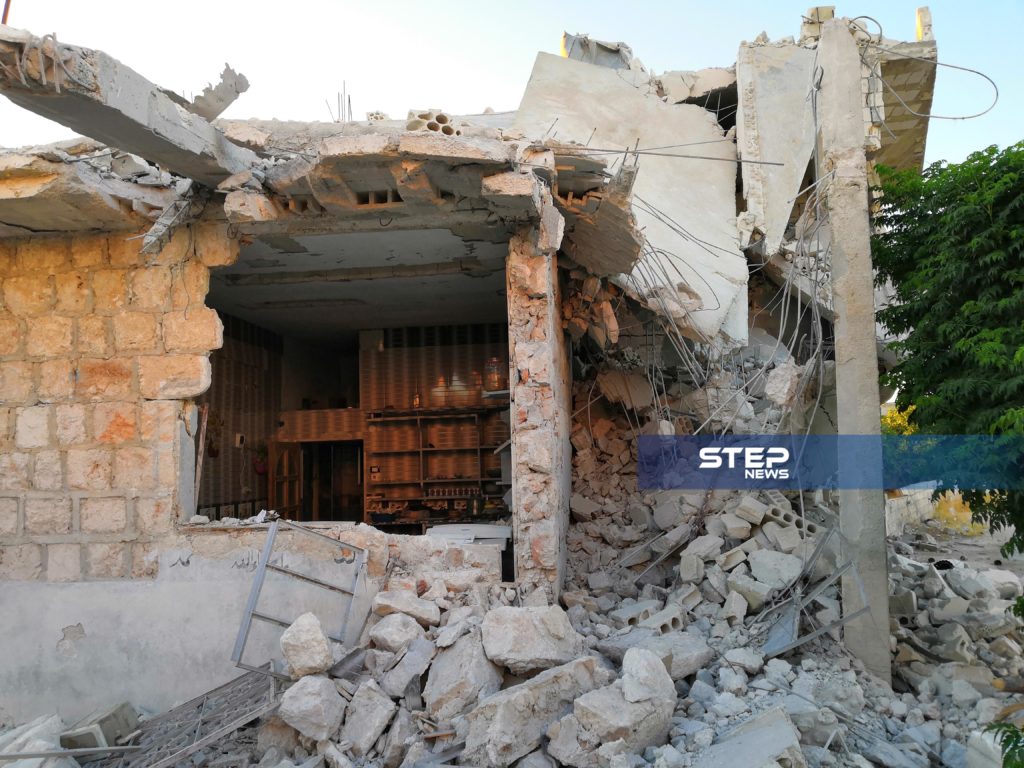 آثار القصف على مدينة كفرنبل بريف إدلب 17