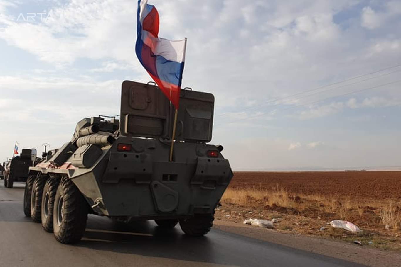 فيديو.. تسيير أول دورية للقوات الروسية شمال سوريا في إطار اتفاق سوتشي