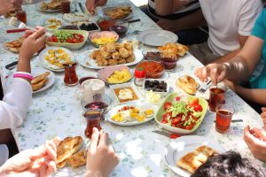 كيفية فقدان الوزن في رمضان