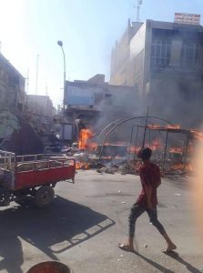 بالفيديو|| حريق بخيام متظاهري الناصرية جنوبي العراق.. والكاظمي يتوعد بمحاسبة "مرتكبي العنف"