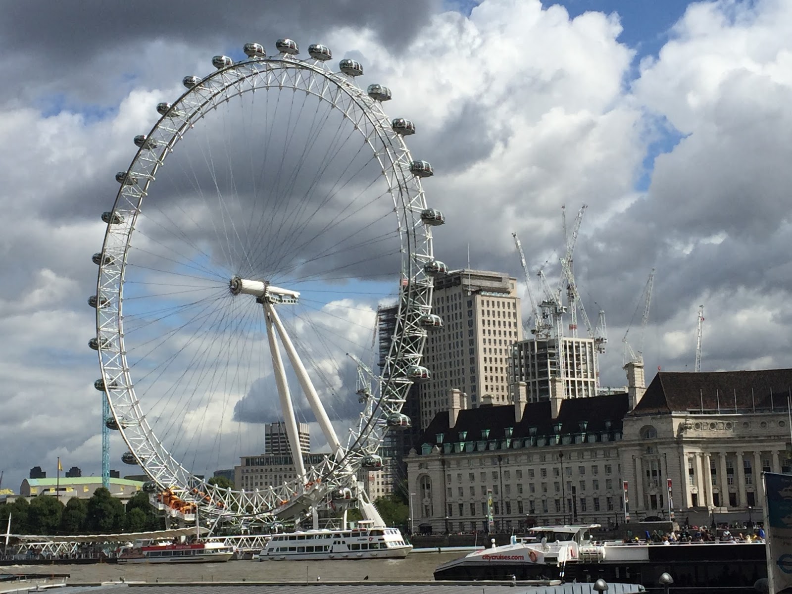 السياحة في لندن - عين لندن أو كوكاكولا لندن آي