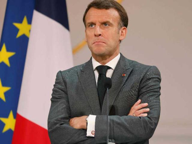 صفعة الرئيس الفرنسي