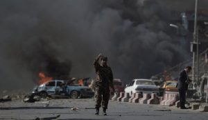 الدفاع الأفغانية تكشف حصيلة صادمة لقتلى طالبان والحركة تصفي موظفين حكوميين شمال كابل
