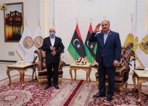 حفتر يعلّق مهامه العسكرية لـ 3 أشهر ورئيس البرلمان الليبي يتخذ إجراءً استعداداً للانتخابات