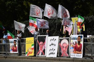 واشنطن تفرض عقوبات على شبكة استخبارات إيرانية استهدفت معارضين في الخارج