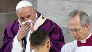 أوّل تعليق لـ بابا الفاتيكان على فضيحة مدويّة لقساوسة اعتدوا جنسياً على 216 ألف طفل